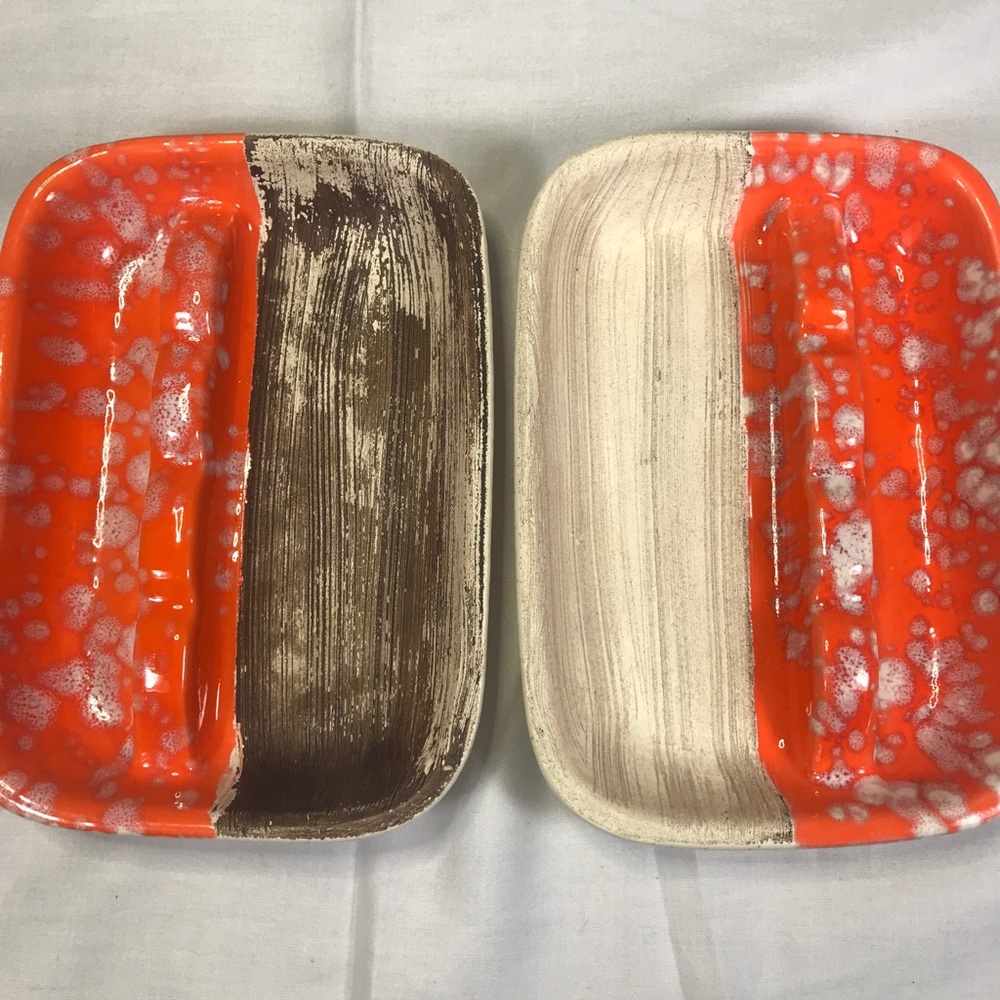 2 Vintage MCM Jaru of California Ceramic Stoneware Pottery Ashtray Retro Unique